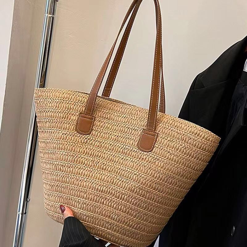 Women's single shoulder straw bag large capacity seaside holiday style