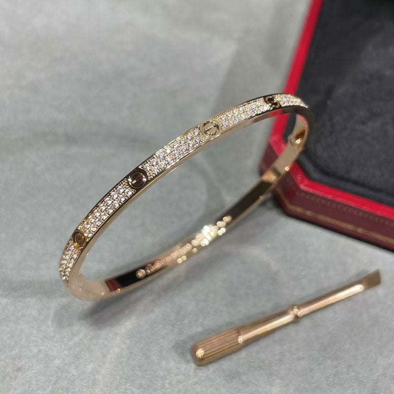 V Gold Crystal Love Bracelet for Women Men