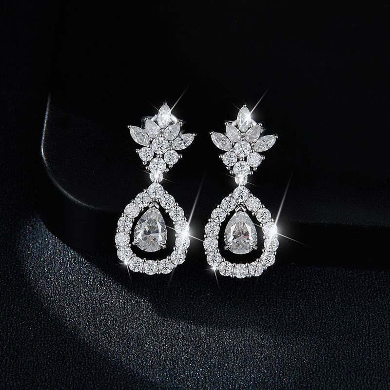 5*7mm Pear-shaped Full Moissanite S925 Silver Plated 18k Gold Women's Stud Earrings