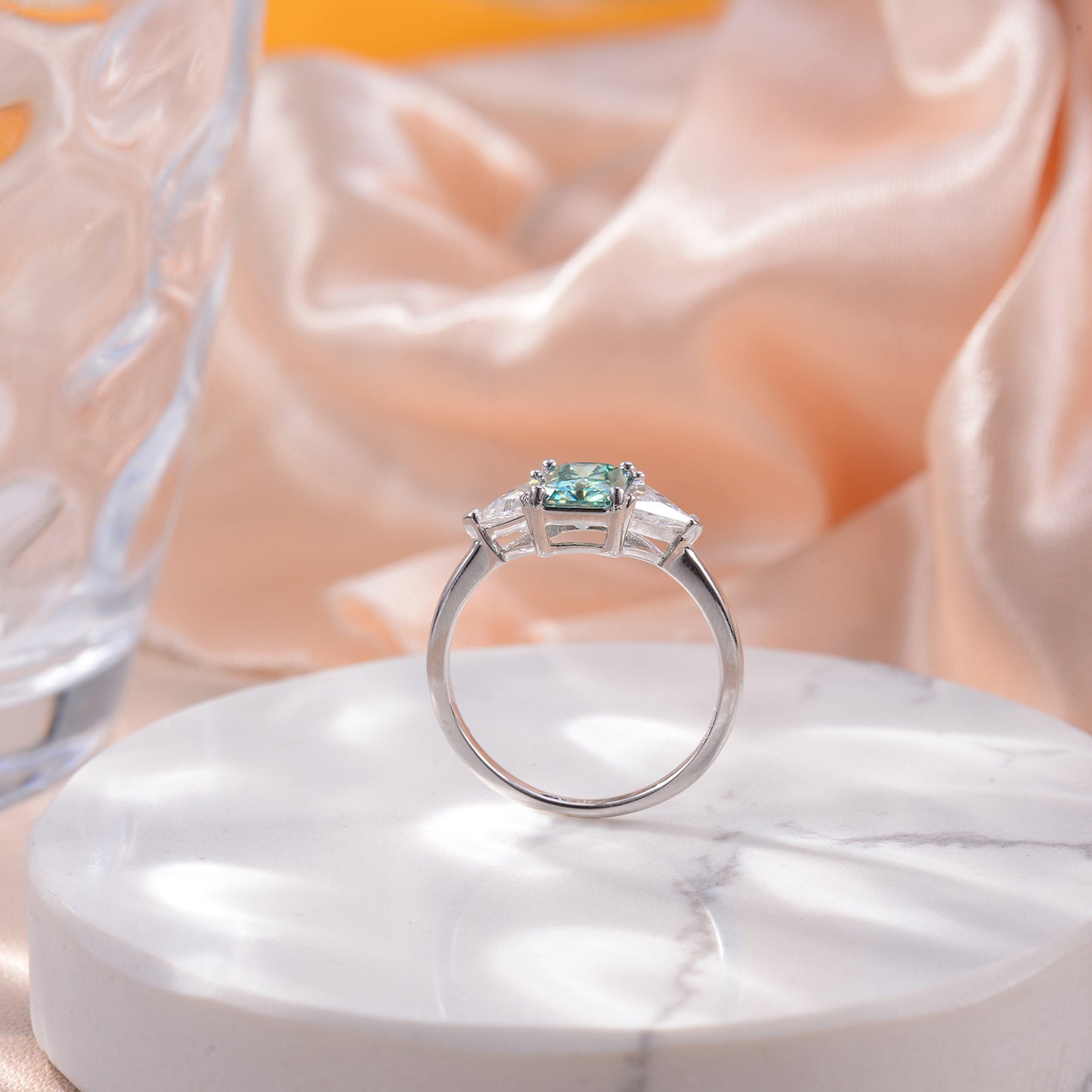 6*8mm radiant triangle blue green color moissanite silver plated 18k gold ring