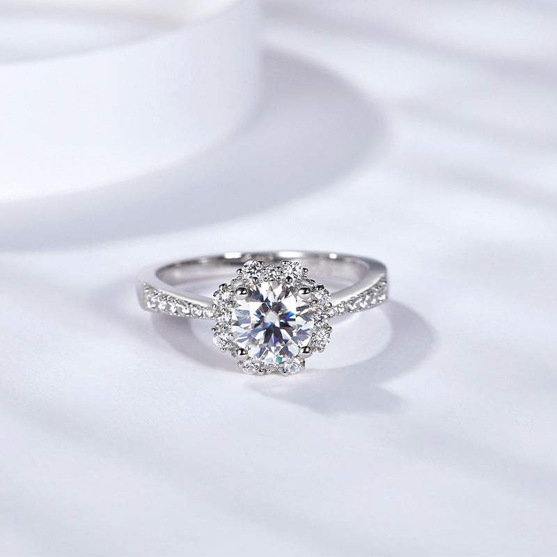 Fashionable small fresh eyes full of stars full of luxury 1 carat moissanite ring gift girlfriend