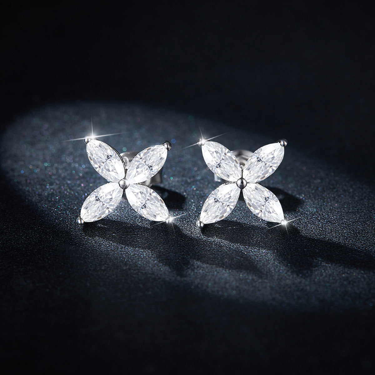 Four-leaf clover marquise 3*6mm moissanite stud earrings necklace sterling silver plated 18k gold set
