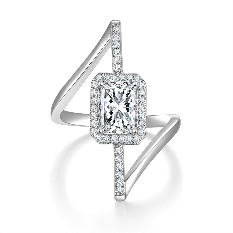 Niche Design 6*8mm radiant 2 Carat Moissanite Diamond Asymmetrical Fashion Women's Silver Gold Plated Ring